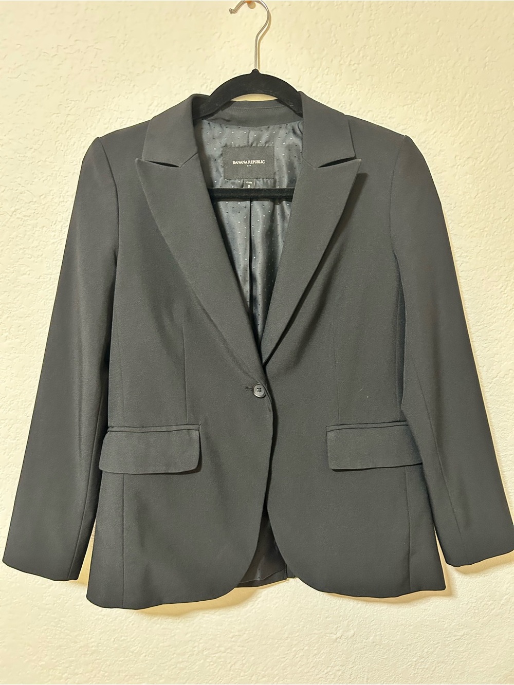 Banana Republic Women's Black Classic Single-Button Blazer